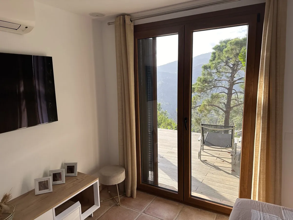 0bb8a750-2825-4356-b7b7-e55c69b5dc6d