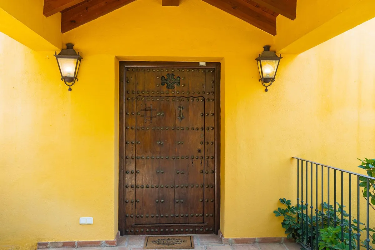 57b93cb0-d657-426f-8084-5285cd52fcbc