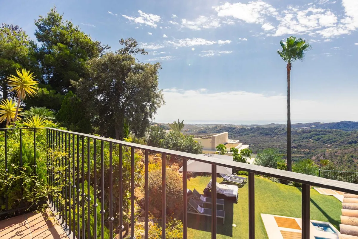 88694839-de29-4ecc-84e6-0769149d502d