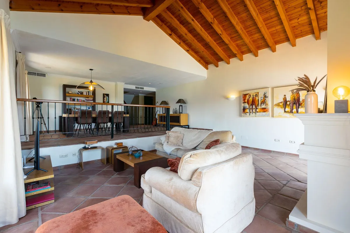 f00f834f-4004-4ddf-b746-cc77811b7214