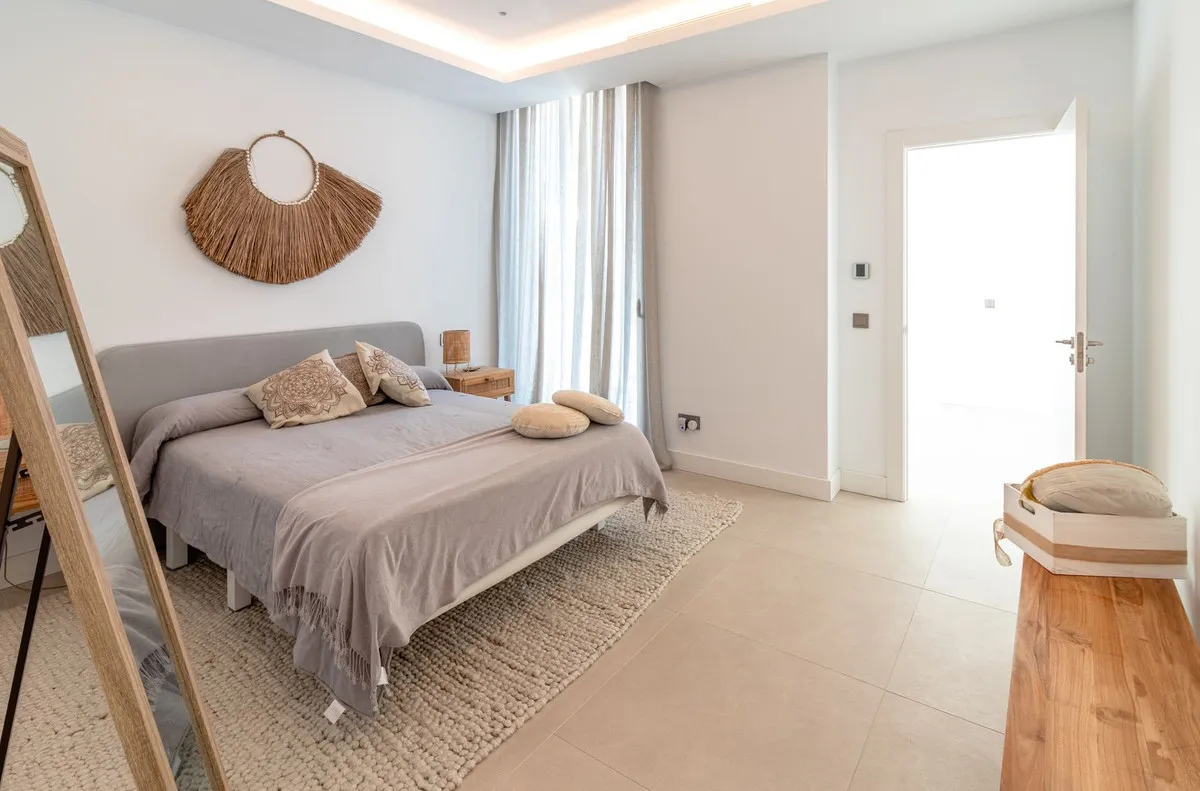 4b503e92-ca72-4fe0-801f-221a1588bde9