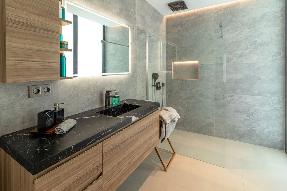 66520c44-e299-4b79-b7e0-f87cc1730b2c