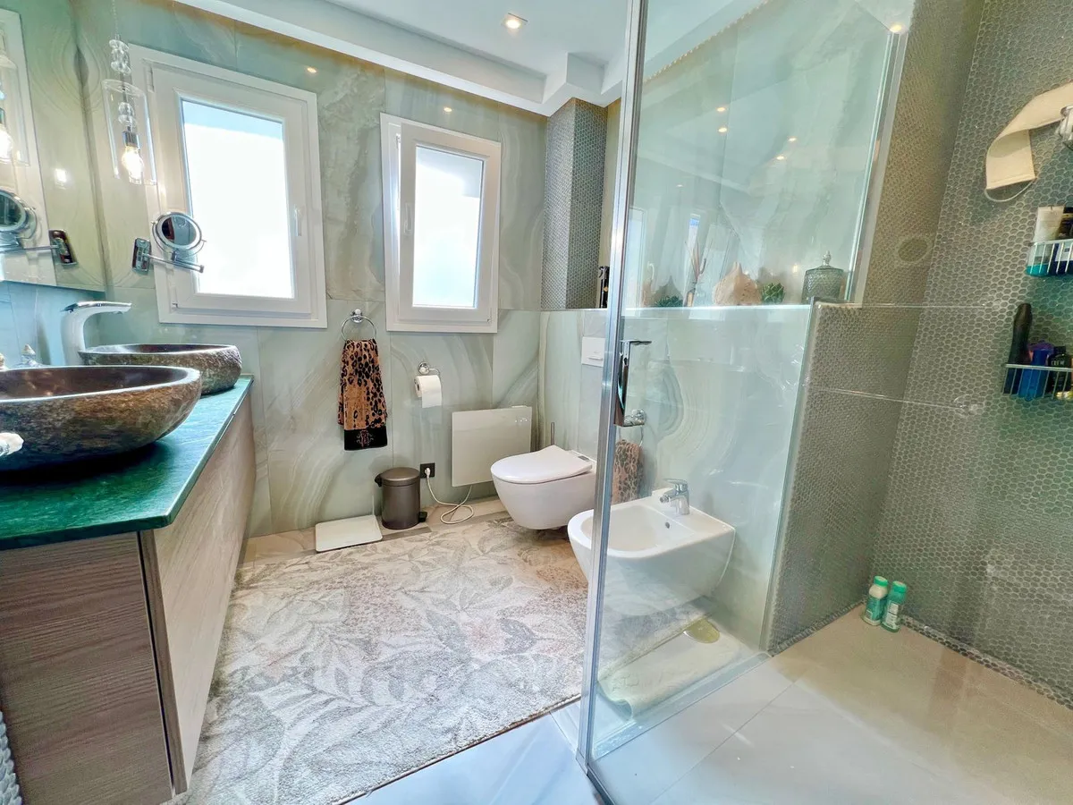 215df6c2-f30a-4a67-bd24-35d2d3c6f0e0