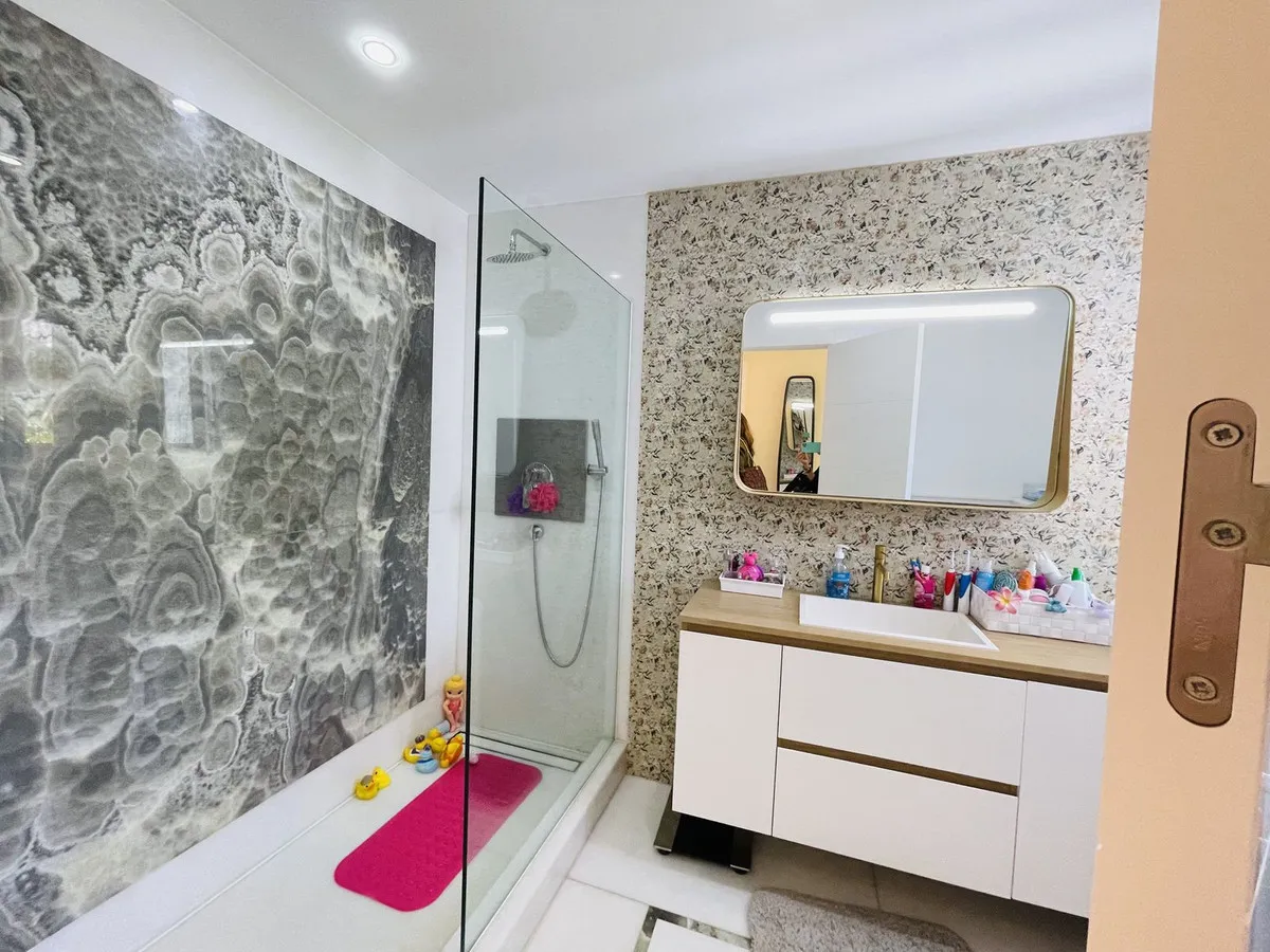 562d4311-05f9-4043-83a4-862aecd79575