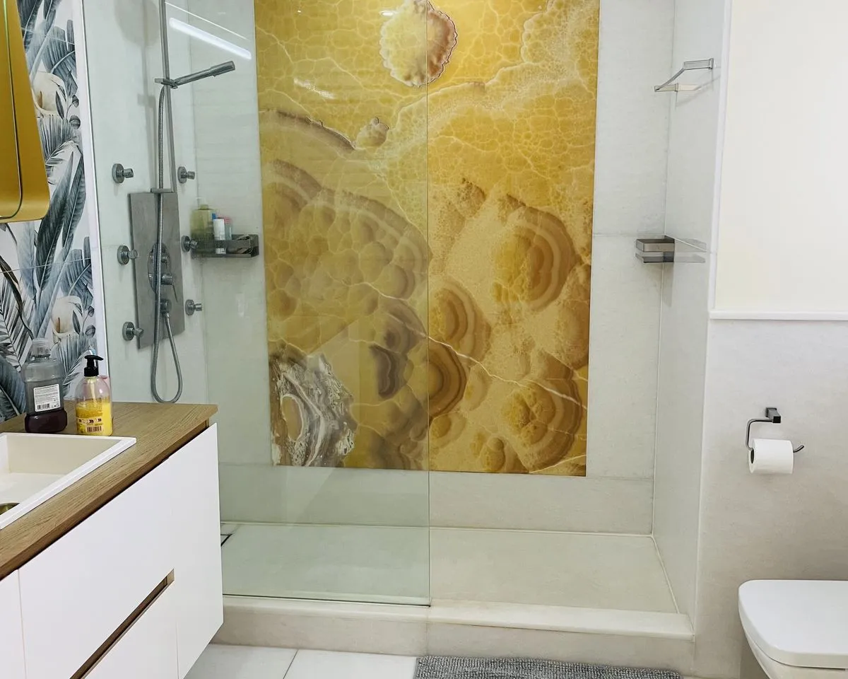 d9069f9b-9c60-4a04-b514-48520c2702b0