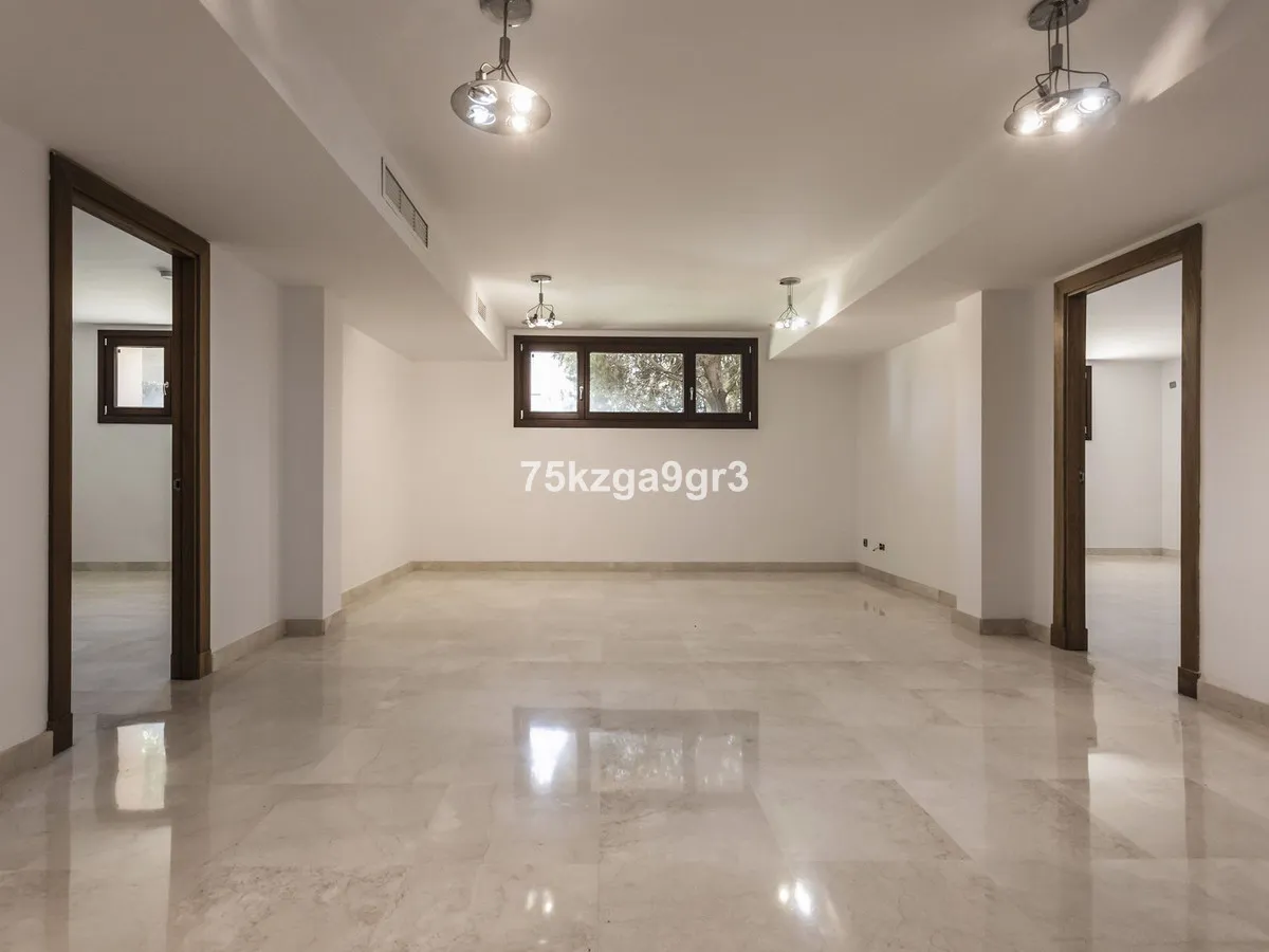 098be59b-ccd6-4916-b33c-80d50568d7c7