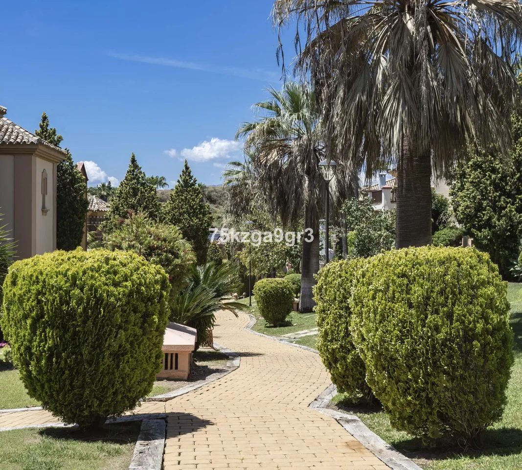 0f057ff7-3e57-4767-84c9-79d1251d630d