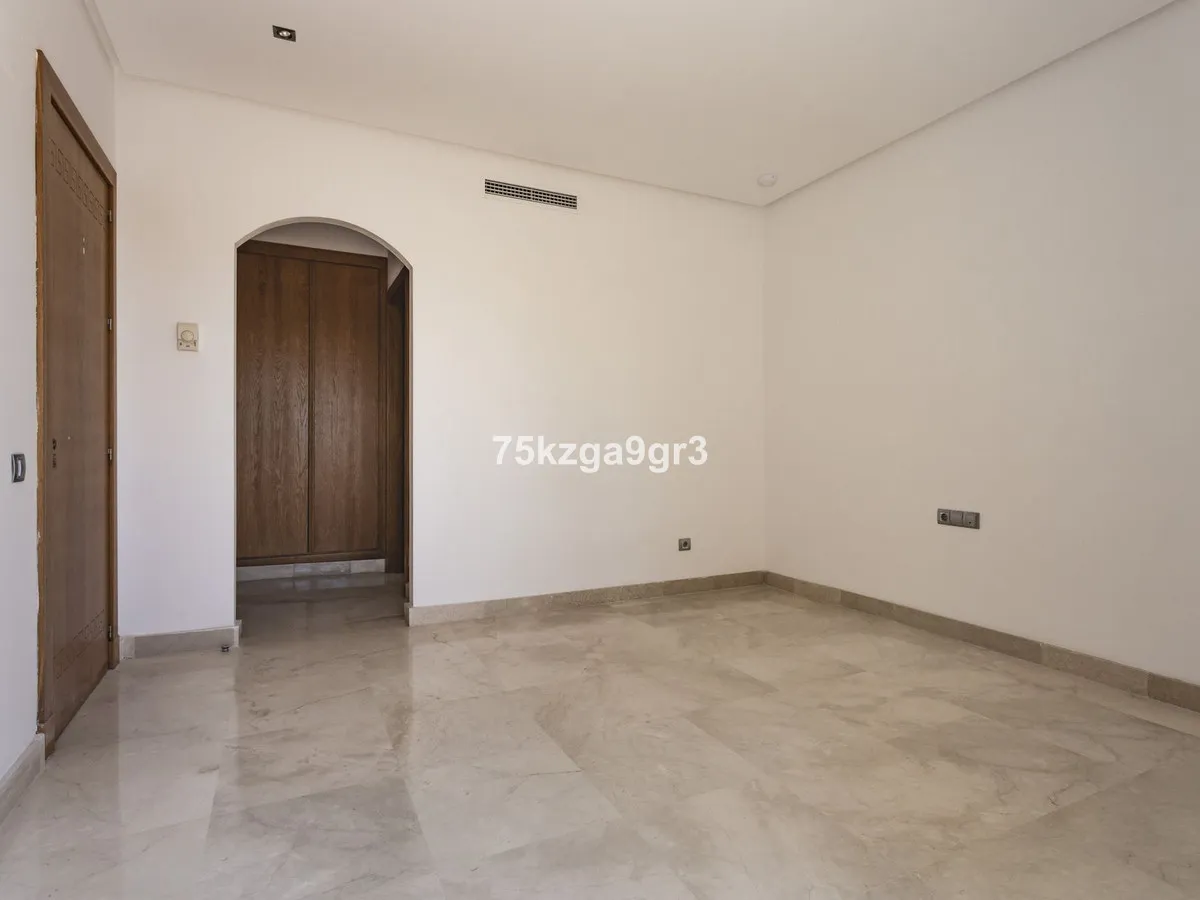 1dbc91c6-bc71-4586-baf1-728220de67b1