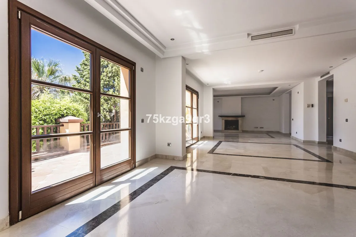 289e4dd5-c0e6-46c3-bb07-177501d22162