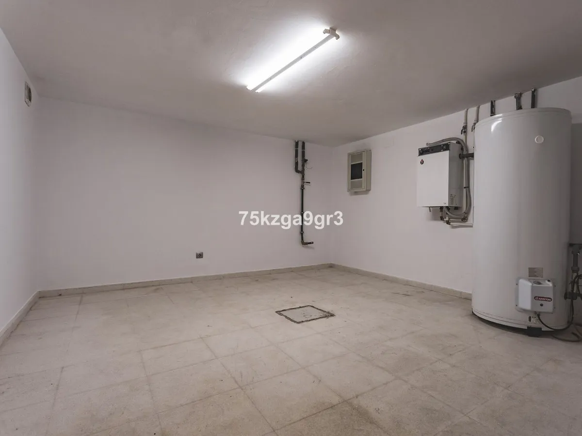 2bdd2b37-c2c4-4afb-a47c-85ecebb39aae