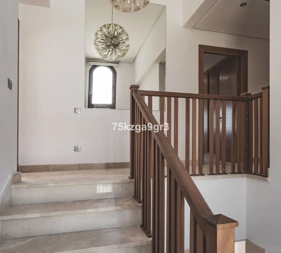 55cb69cf-2671-406a-95b7-dae22821b249