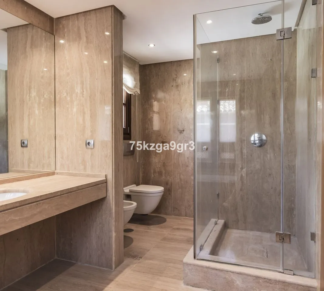 65155fd0-1313-43e3-8897-7d1b6a95b2e4