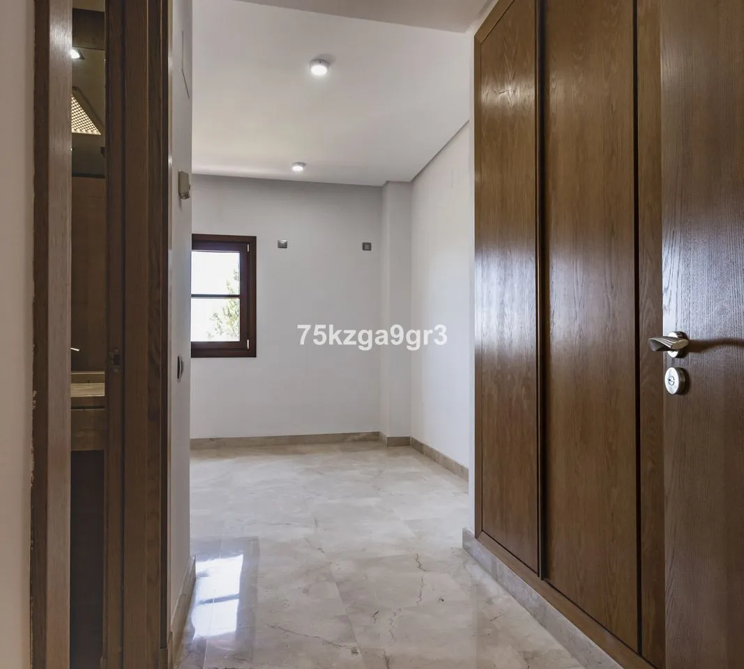 80a9e325-e174-4968-88dc-d8b934e39c22