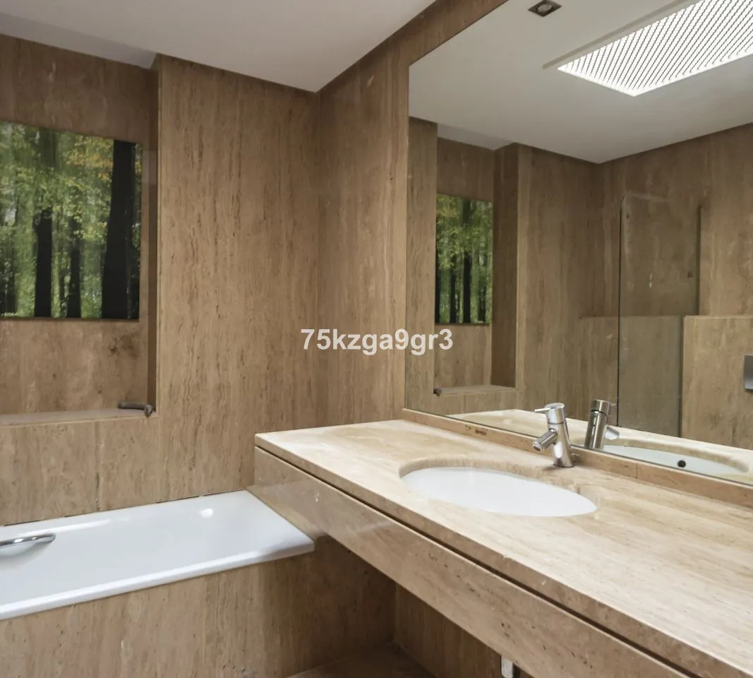 8c1b8951-8809-4a50-b407-7e59a7d6ddc2