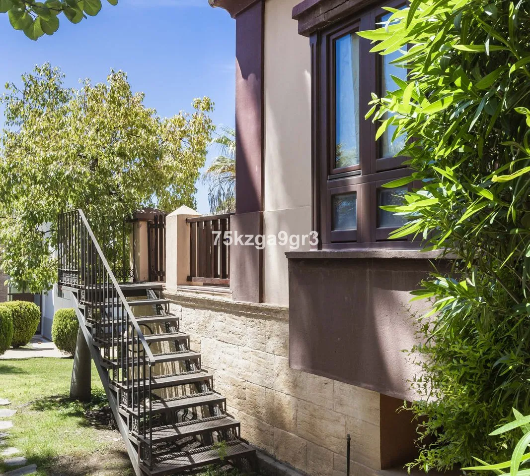 a9ff1283-d0e5-4a3d-813f-95881d54ac12