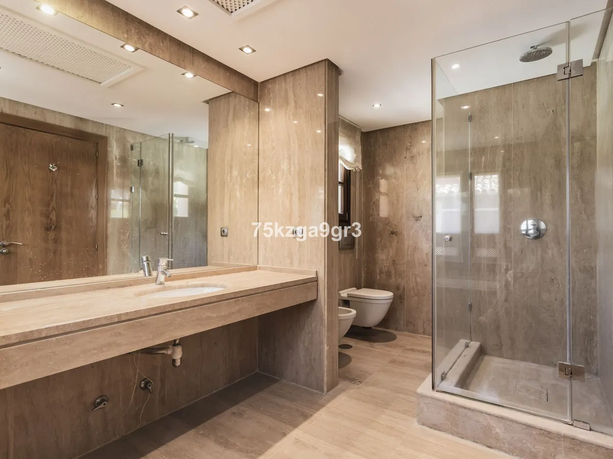 acd98544-19e0-453a-94e9-d313d0f43c25