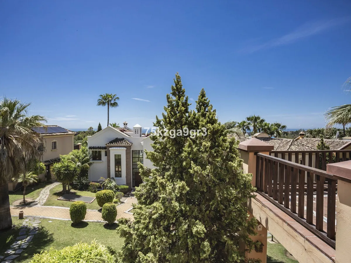 e1c5554f-f05e-4bb3-bf13-99c22ce19c70