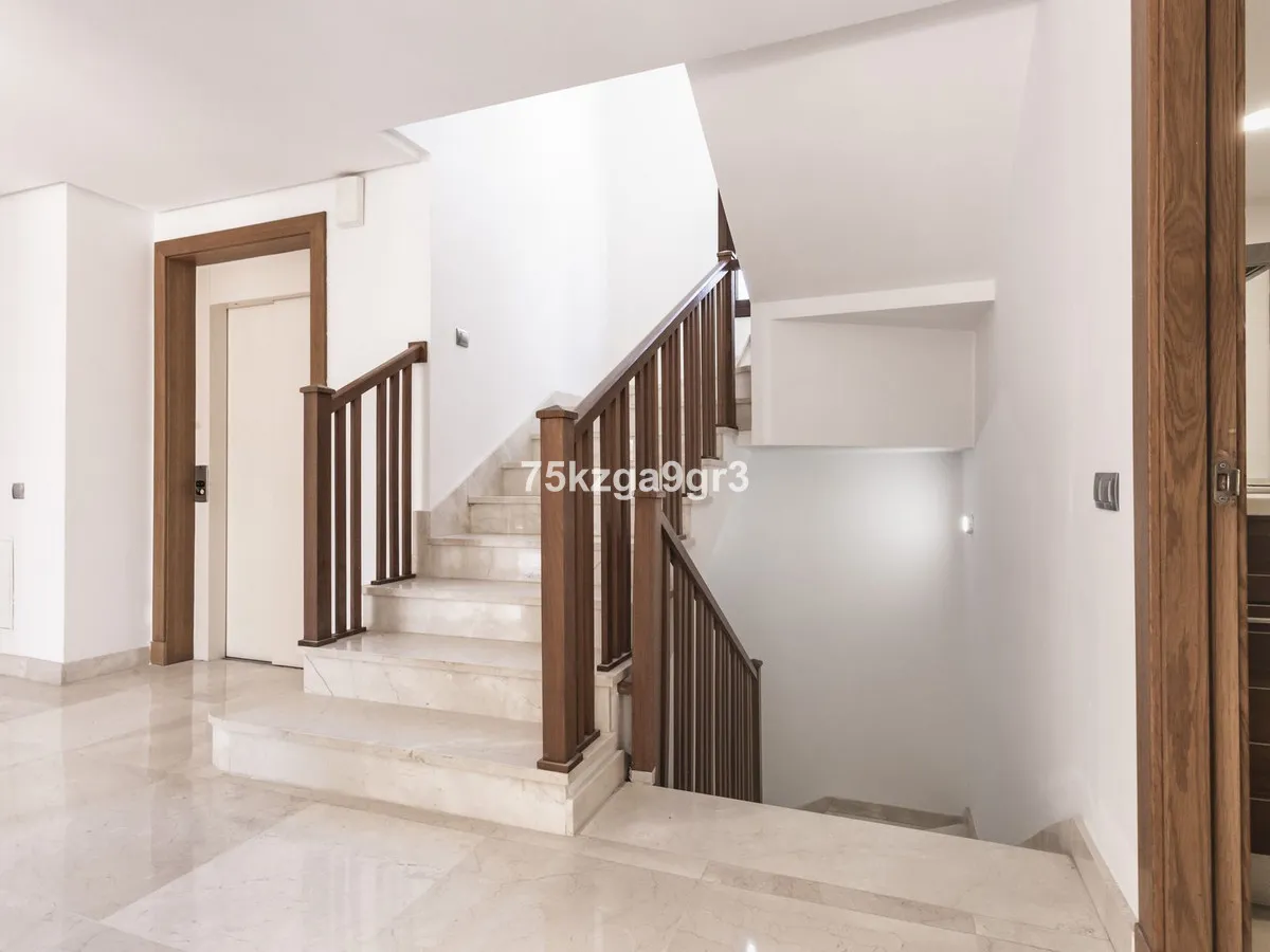 e85f022f-1106-4597-aeee-0f4a15f58796