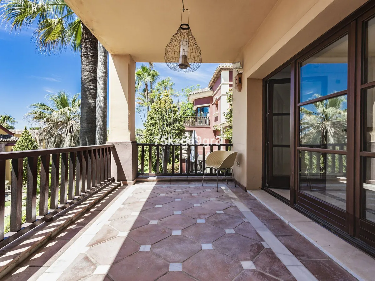 f1f5dec1-0b5b-4ecb-890c-73063998960c