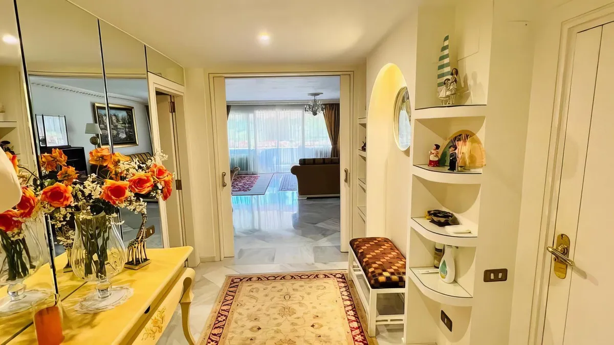 1a9cb75b-348d-459d-b6a1-4b1a76f77c7e