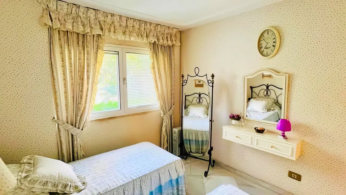 9c34af9d-b82f-4174-ab10-604e273c9506