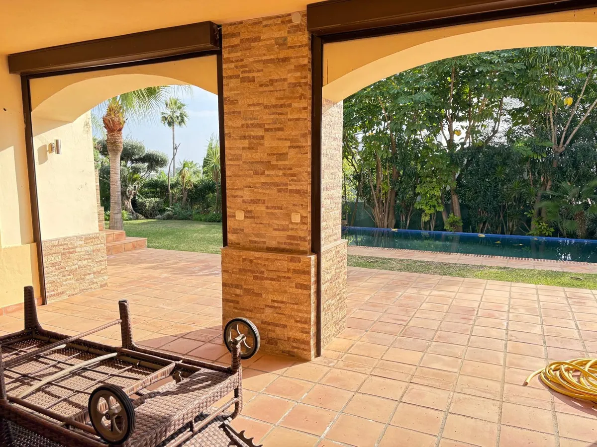 8af36ff8-2f28-43a6-bad3-e181eb77a74b