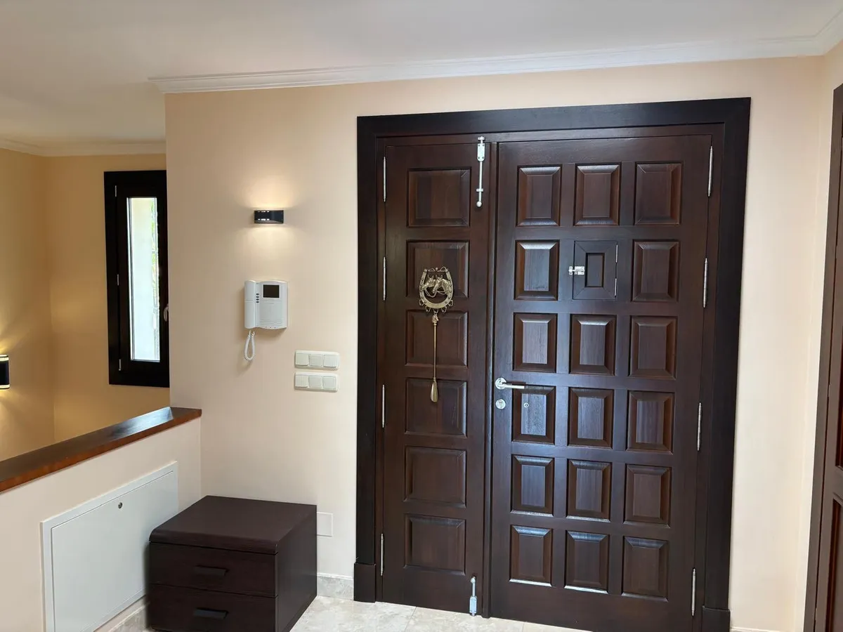 9d27c30d-3faa-4ab9-9bc8-2efe0aa7507b