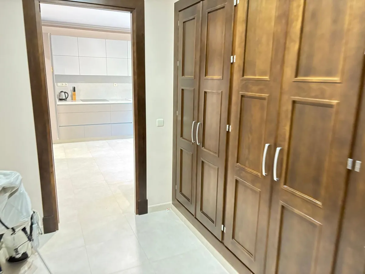 b5bc2165-5e1b-4055-92d8-d561e7d9de90