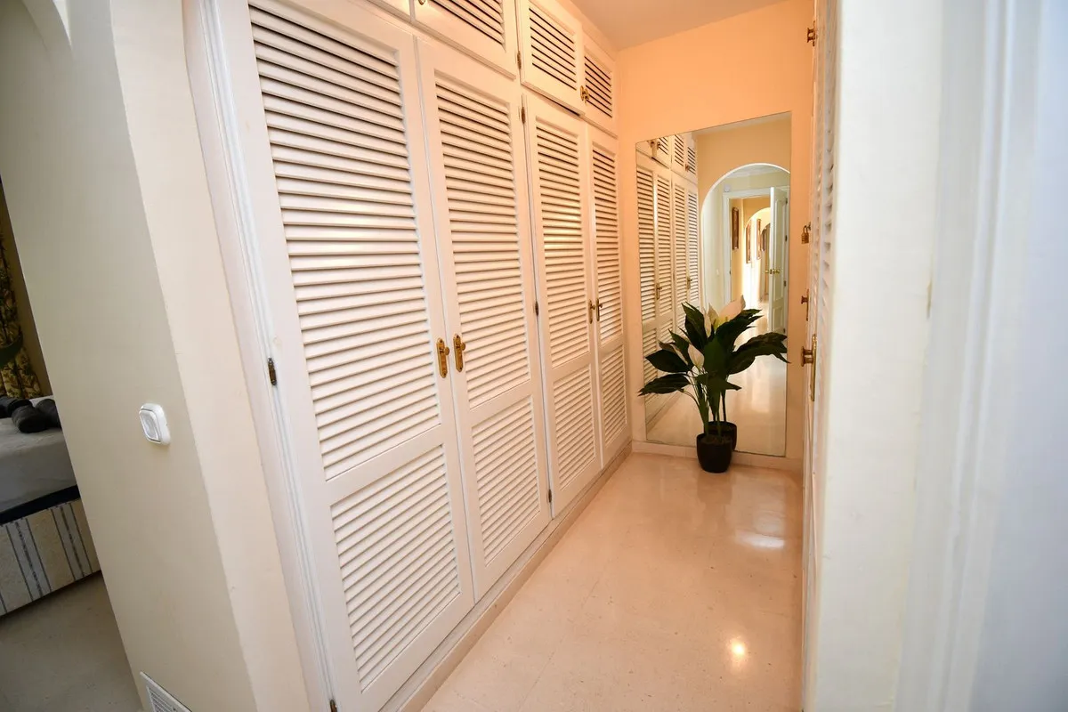 01d3feb6-d515-48b8-83a2-b8a01ab53849