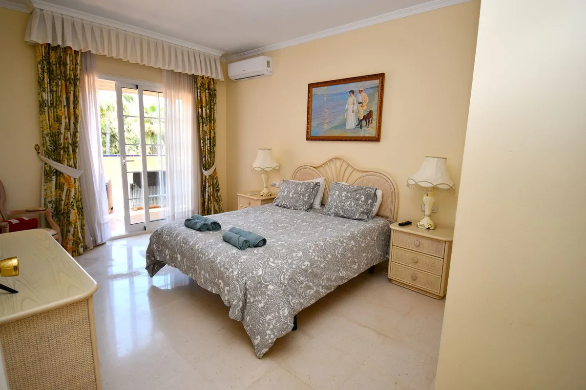 02532b6c-1aca-478b-a0b7-414439364198