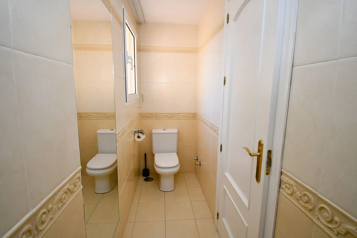 08206132-d265-40e7-b1a0-1c775df300aa