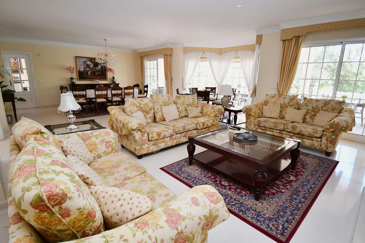 5743aa8e-d125-4933-ae70-514ee0c7c850