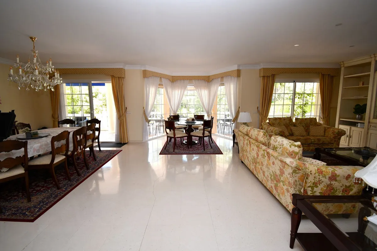 abf6fc1b-39ef-4e9d-92d9-e1575d5296c7