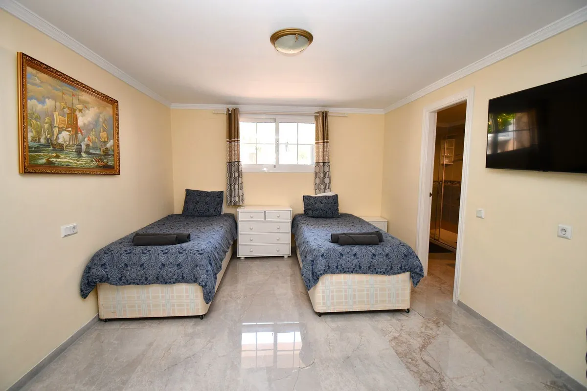 bbfb521a-ad75-4d7a-bdfa-3d40c3add54e