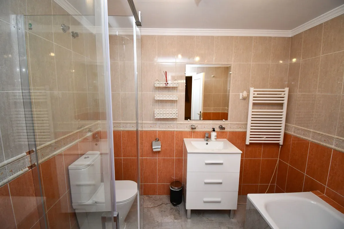 d6ac1761-3b56-40cb-9543-9fb5aaf89e13