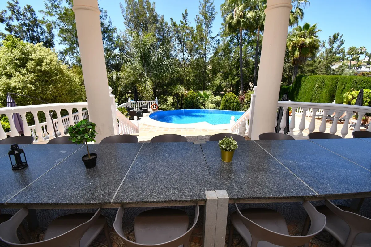 e51a4337-e1c1-4248-8168-235226d1707c