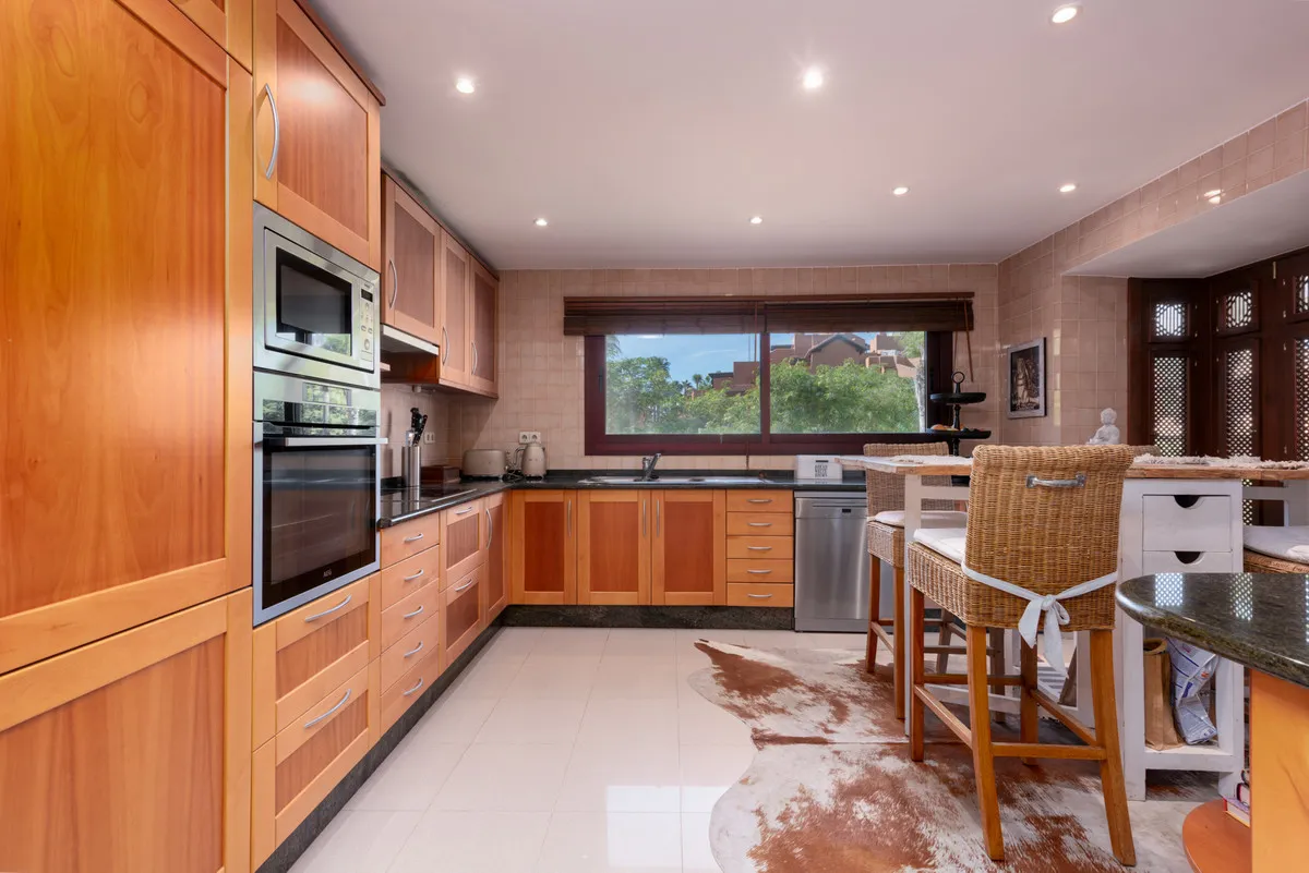 3a35119d-a211-46c2-a8f3-b92ad809caec