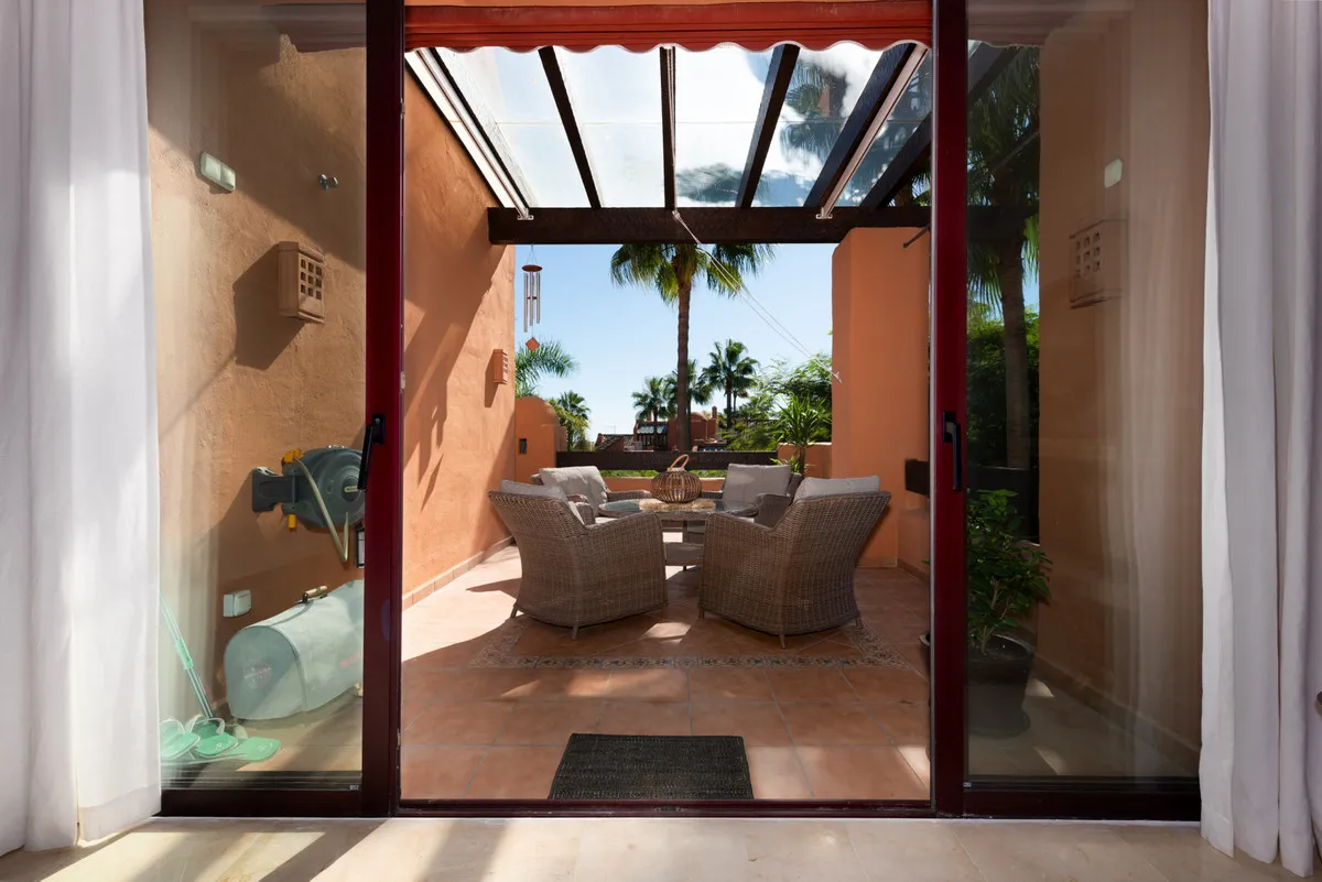 ac16984b-ce1b-4493-a83a-7ea0ad3be1bf