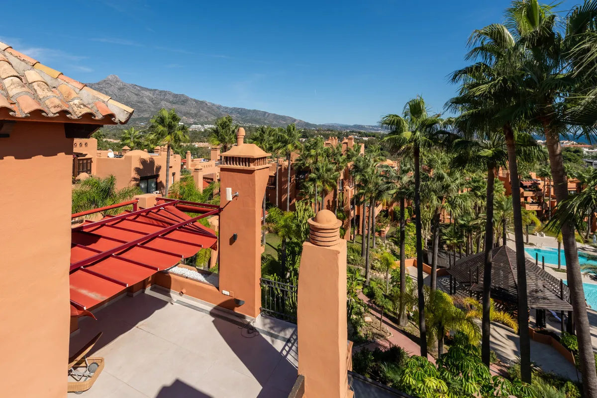 df594f7d-43e9-489f-859f-cf3269120c6c