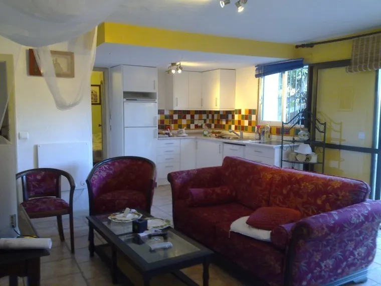 6d8918f4-373f-4beb-b6f1-652403d526bc