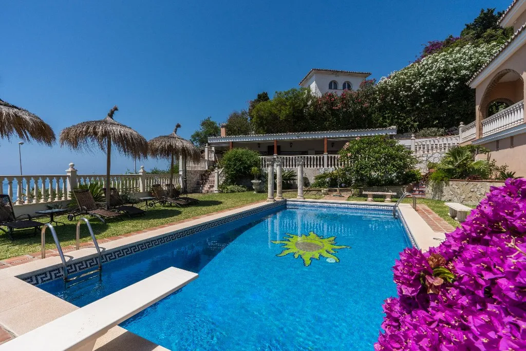 5c92b636-a37a-4d9a-a63a-c4dd13b812ed