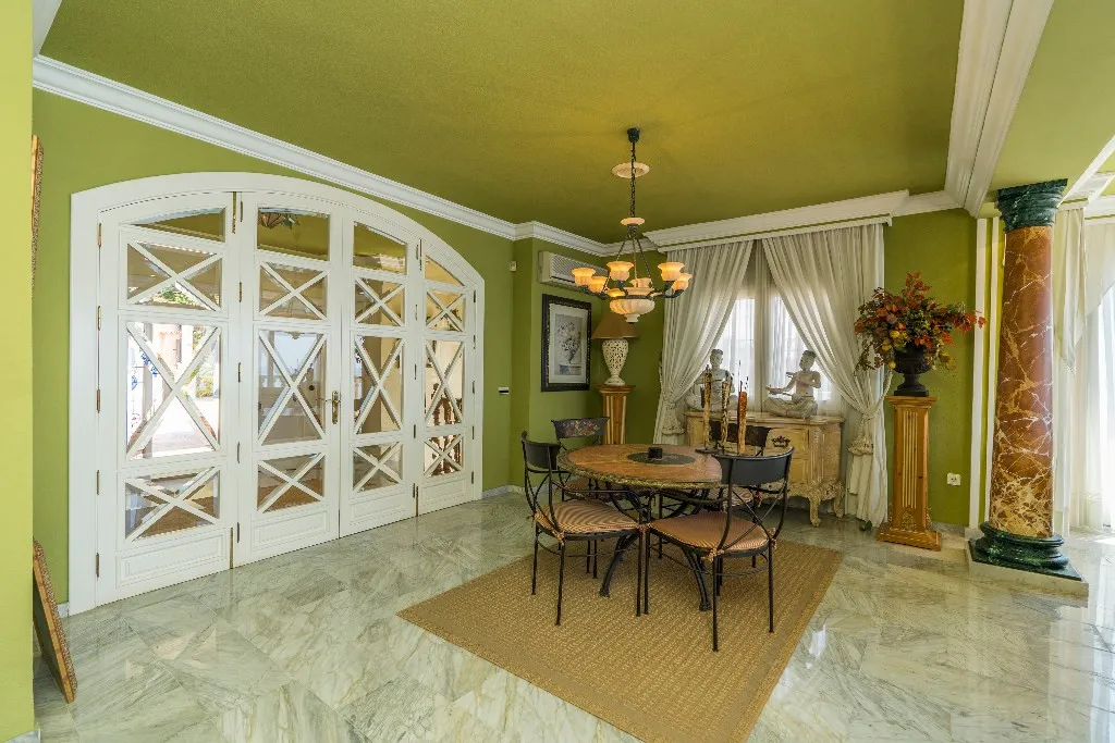 ac614eea-332e-4d37-91d8-7b9aa73c918f