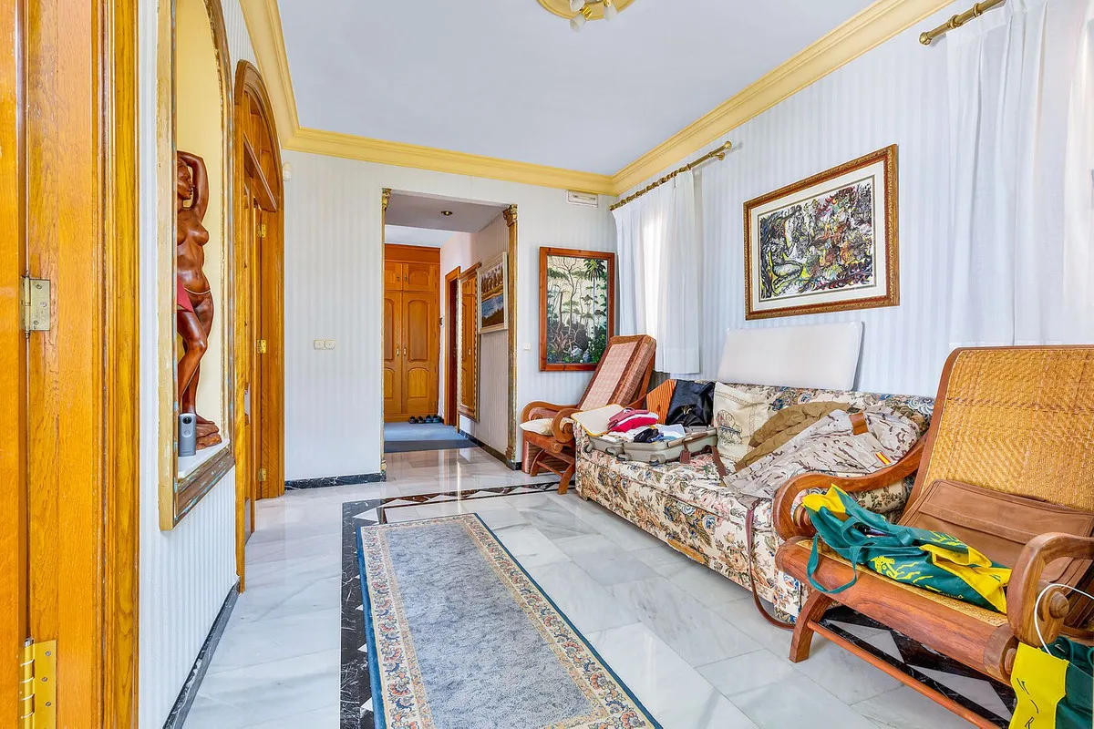 9edf0b73-a2ff-453e-bd1a-4a5b9ec9d0b2