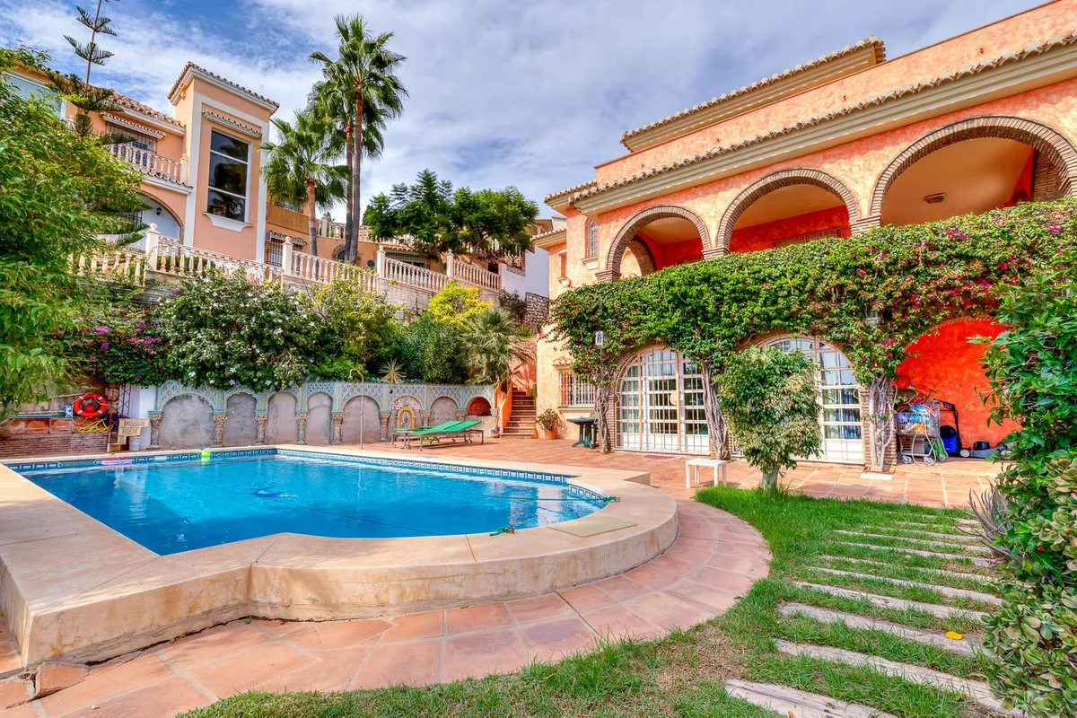 b55d6a04-57eb-4e02-b715-a018df1544e8