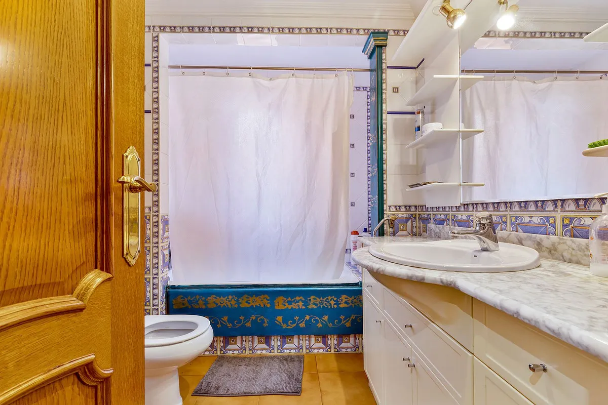 c1617f43-9d09-4a57-90f3-7eed7a1018ff