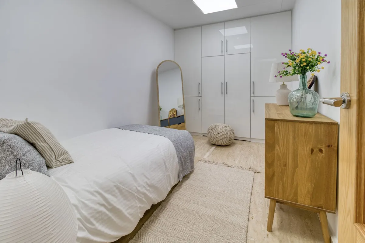 1df2e235-eb1d-4162-bd7b-9c0f0ab0d229