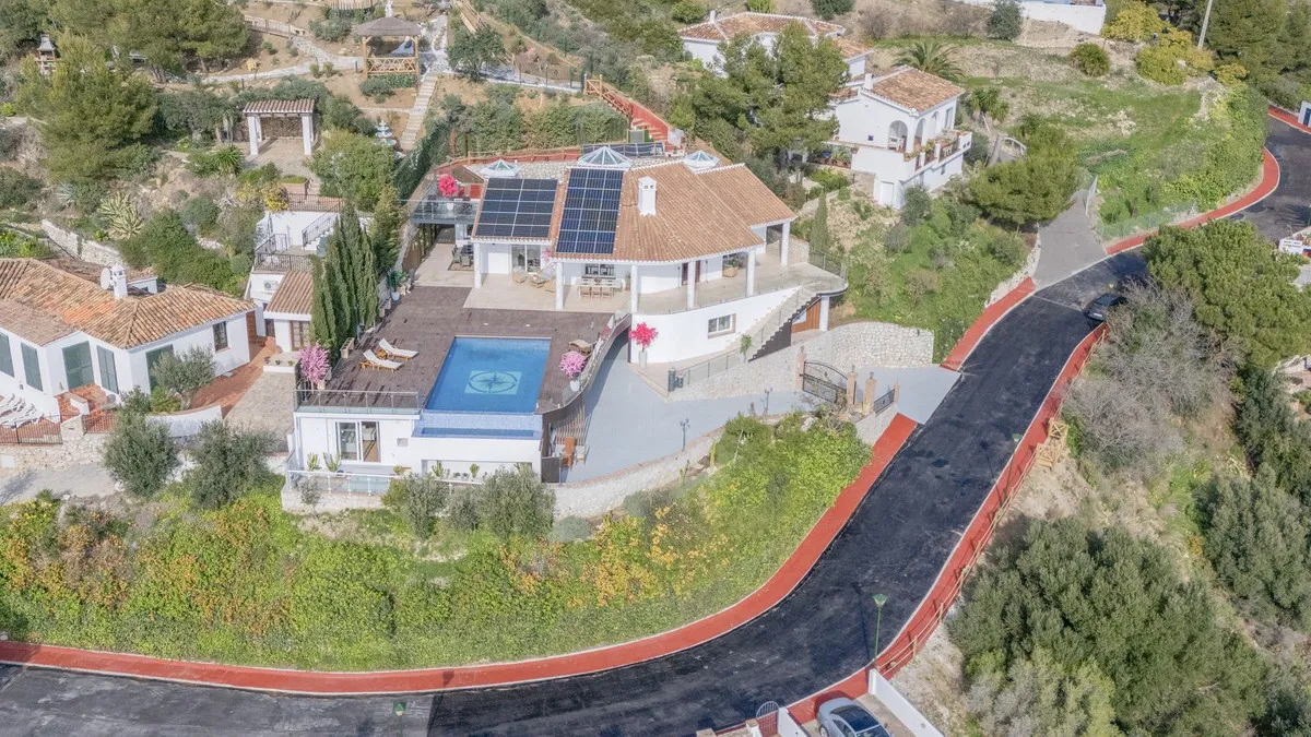 26c7ec22-3425-4d82-b474-9848494eefb1