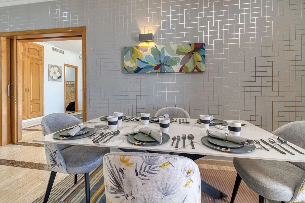 3b99da3c-6e69-463f-9858-3c0ee8512039