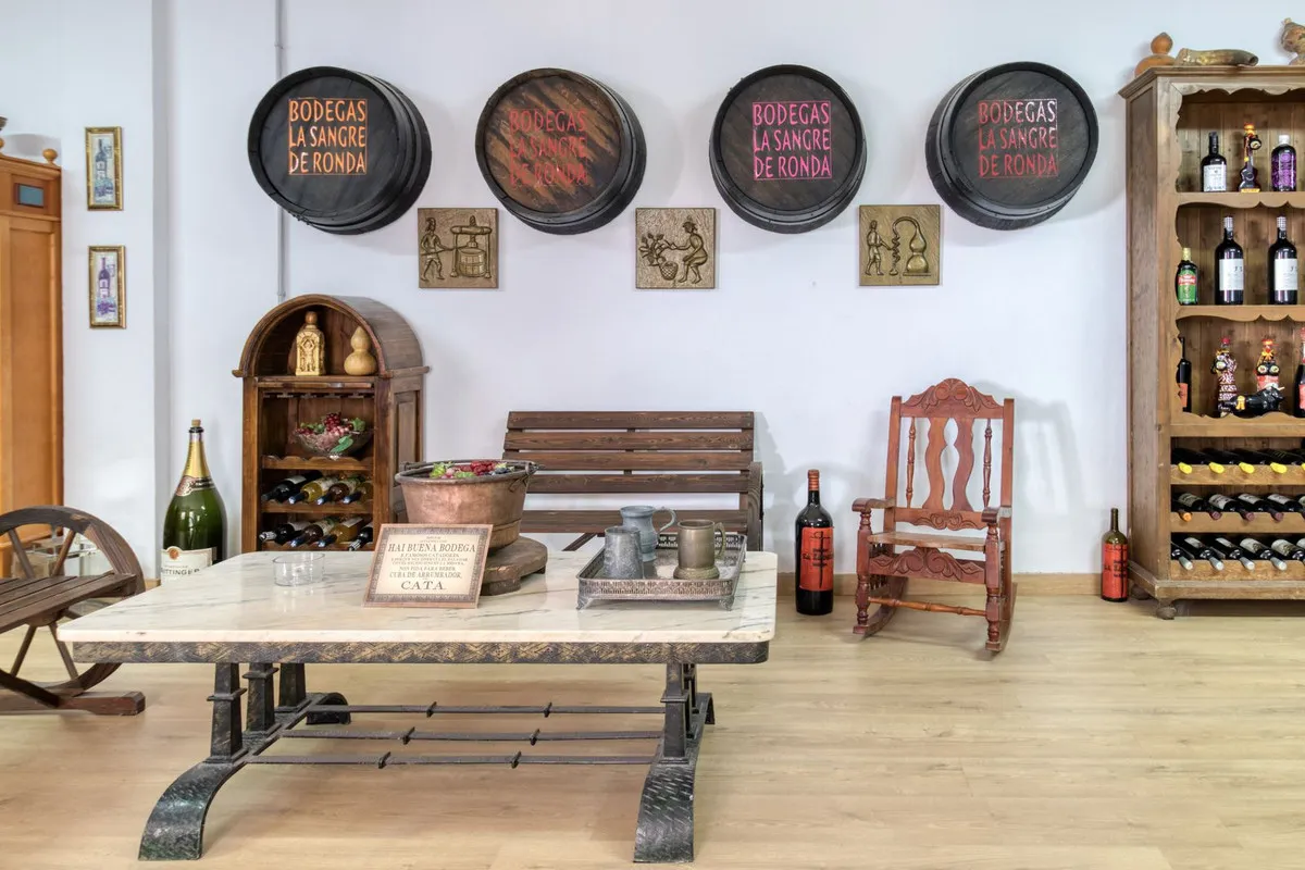 e8b23876-7557-4a96-a0f2-73df1f77edd3