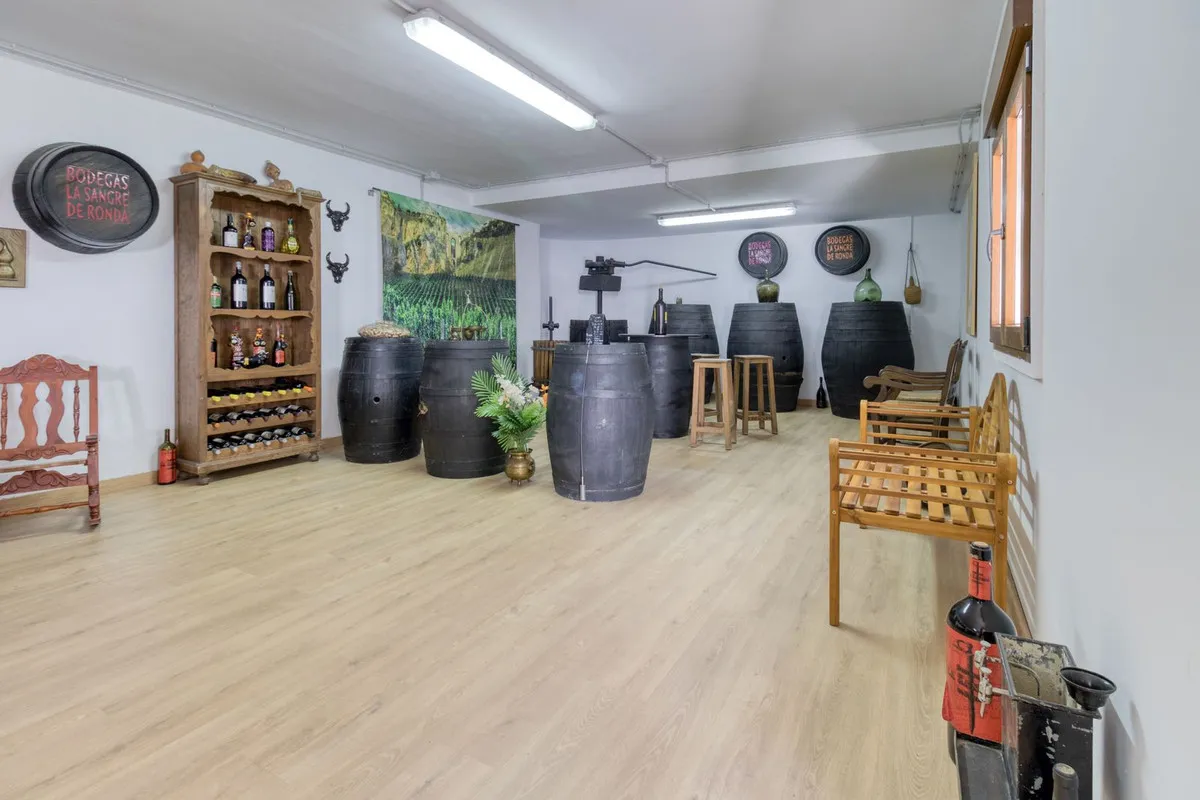 ebcbc7f2-3057-4345-a7db-4b52fed7a72f